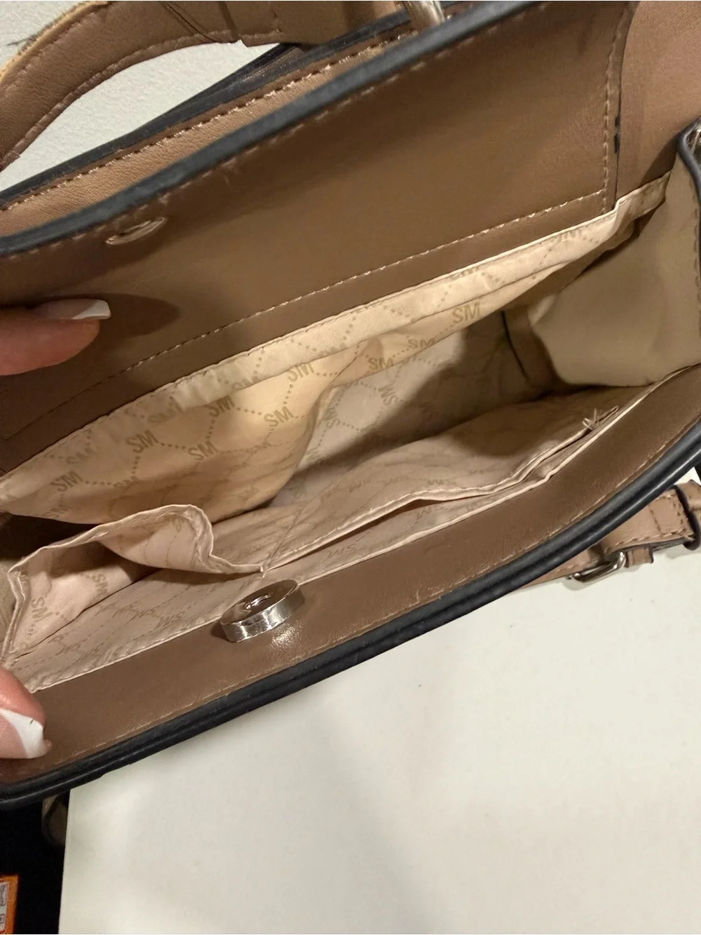 Steve Madden Brown Leather Messenger Crossbody Bag